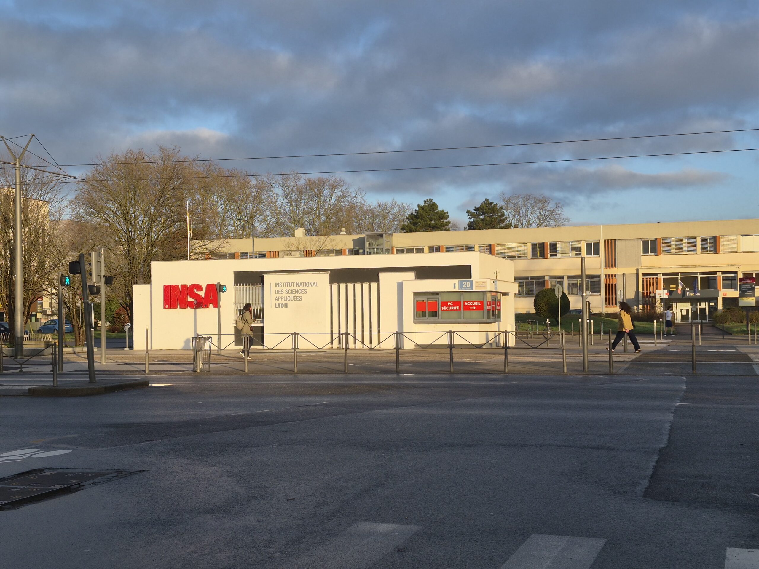 INSA